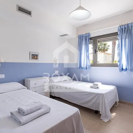 Adosado Oliva, Golf Y Playa Holiday home *